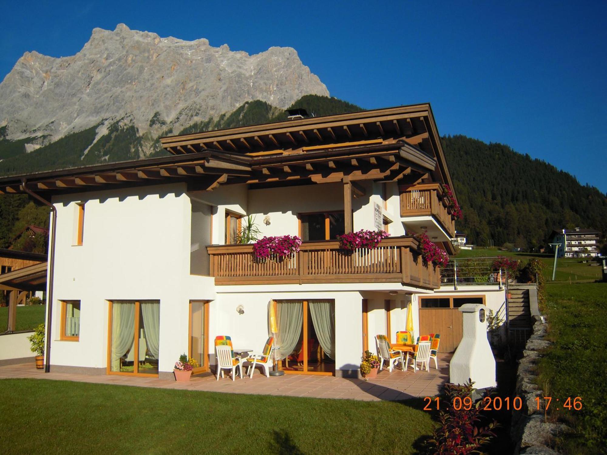 Ferienwohnung Haus Angelika Ehrwald Exterior foto